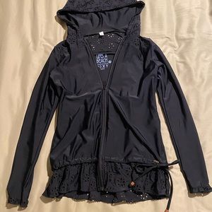 Roxy beach cover up/jacket. Size small.